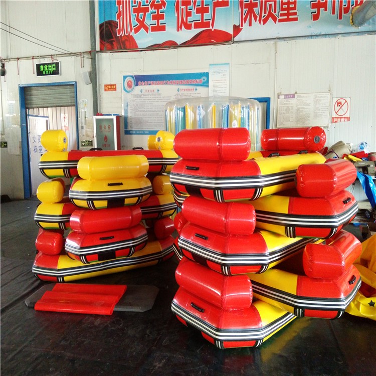 华南热作学院便携充气船